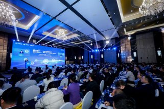 膜力驅(qū)動·智創(chuàng)價值新生態(tài) | 膜技術(shù)高質(zhì)量發(fā)展論壇暨碧水源2025年度創(chuàng)新產(chǎn)品發(fā)布會圓滿落幕